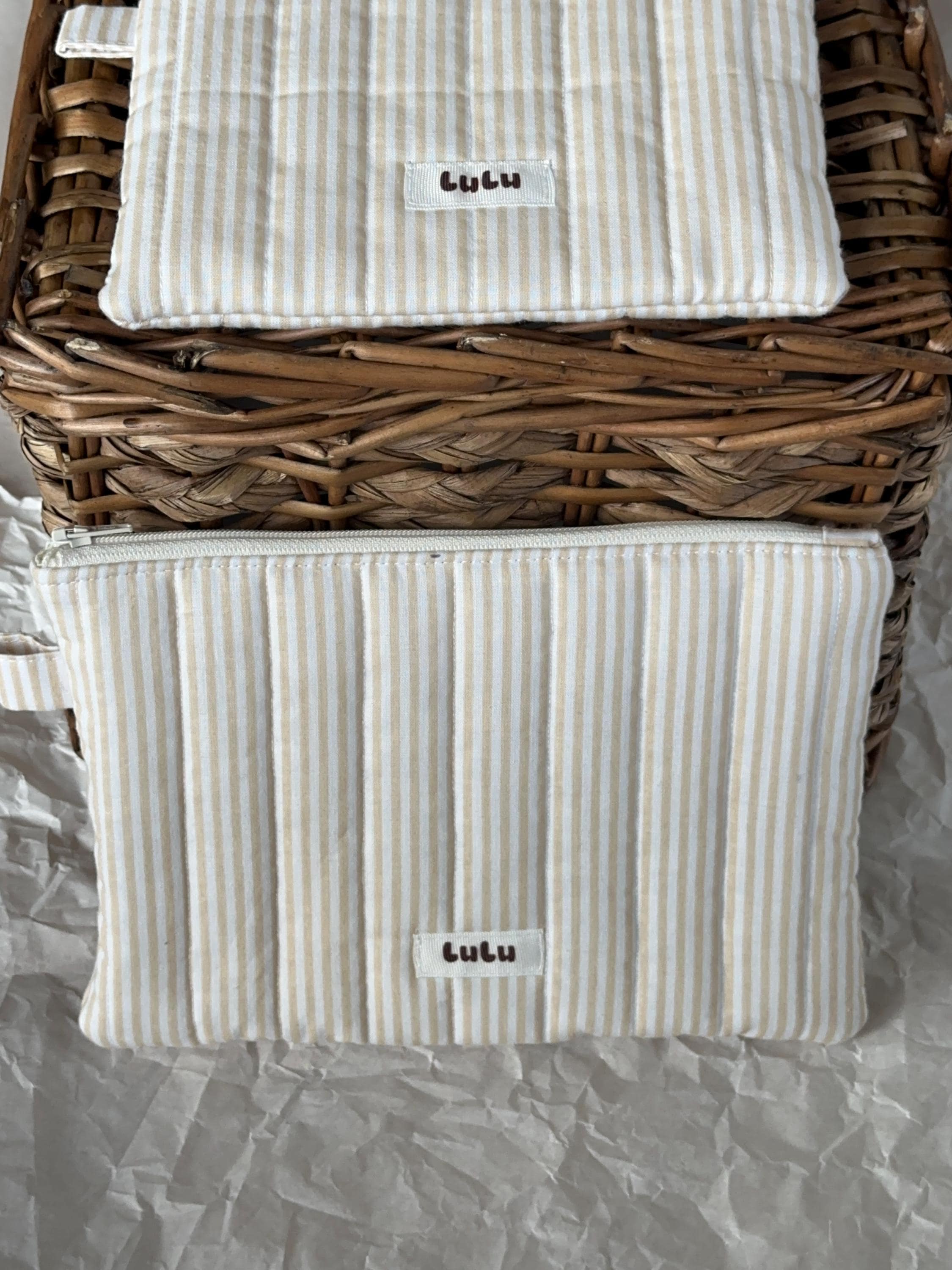 Sand Striped Flat Pouch