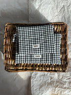 Black&White Flat Pouch