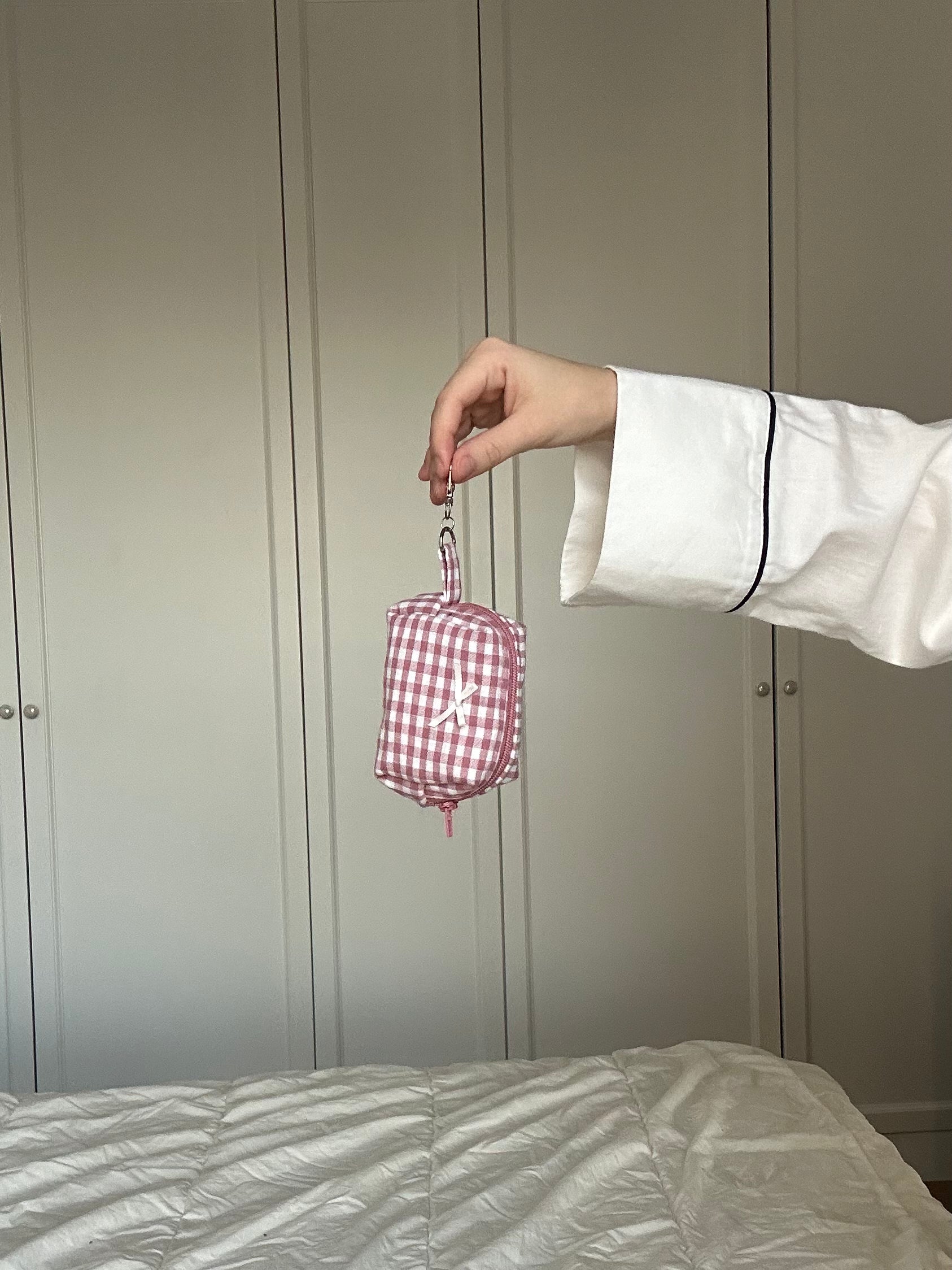 Mini pinky beauty case