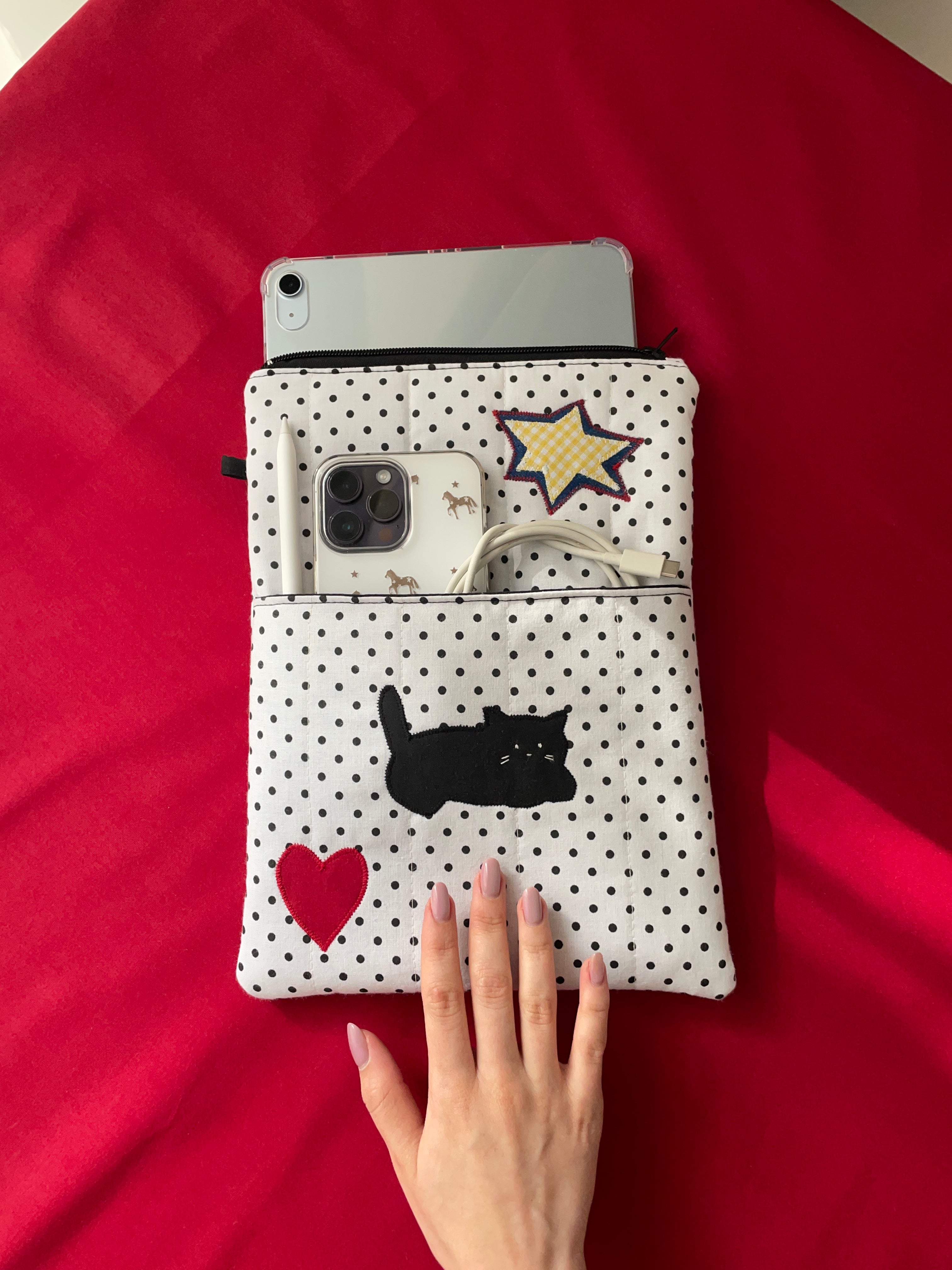Polka Dot Ipad Sleeve
