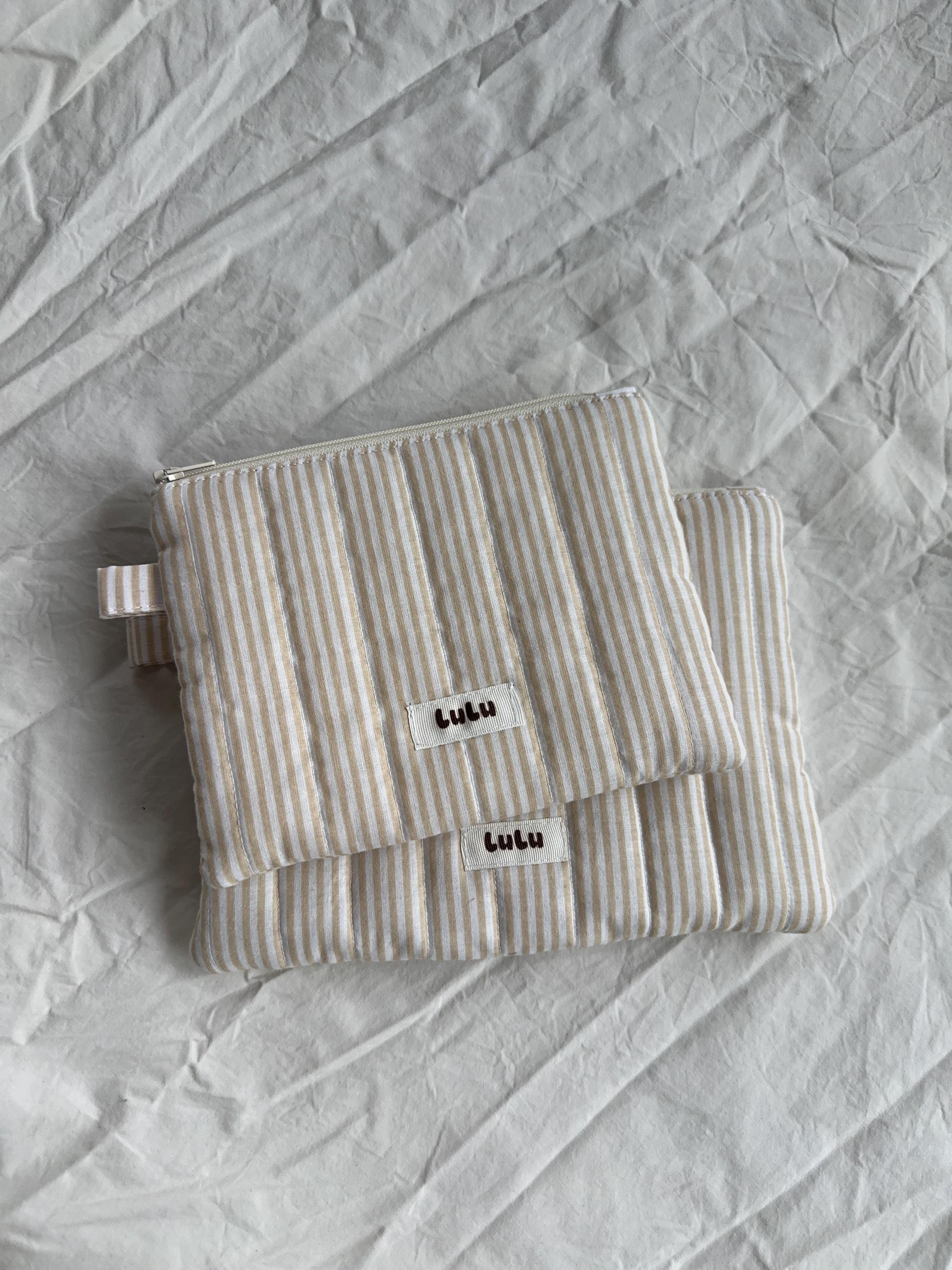Sand Striped Flat Pouch