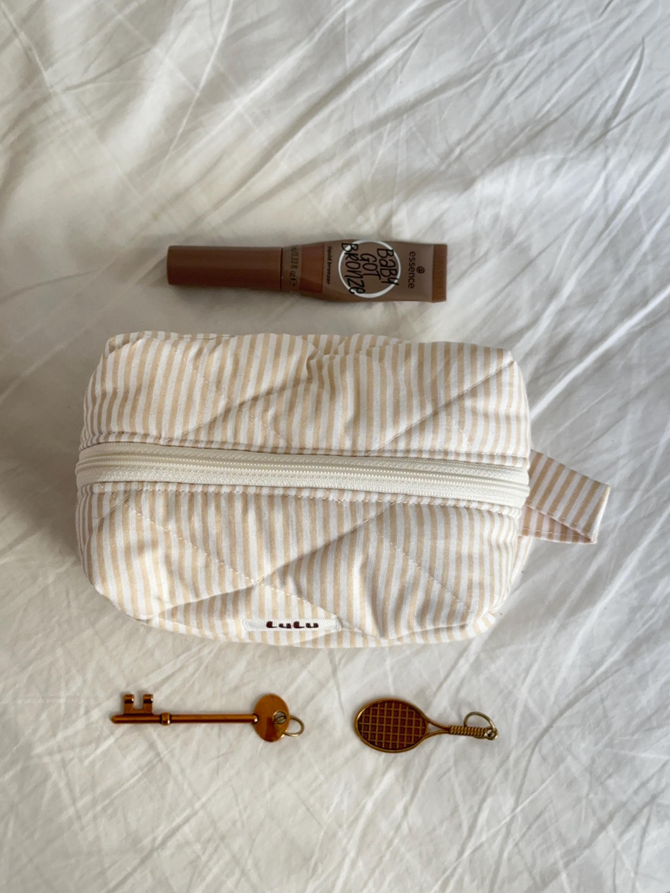 Sand Stripe Beauty Case