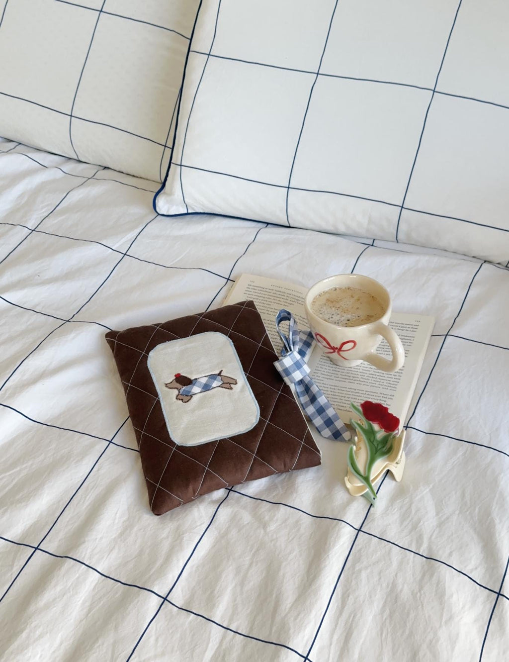 Dachshund Book Sleeve